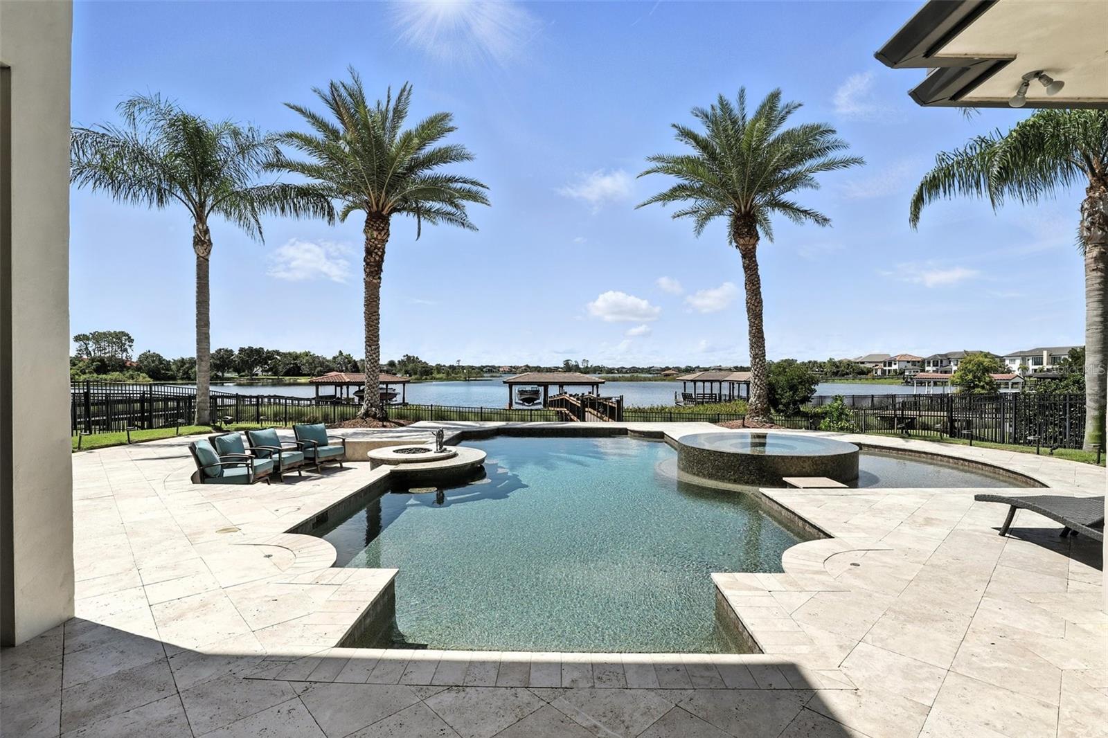 CASA DEL LAGO REP - Residential