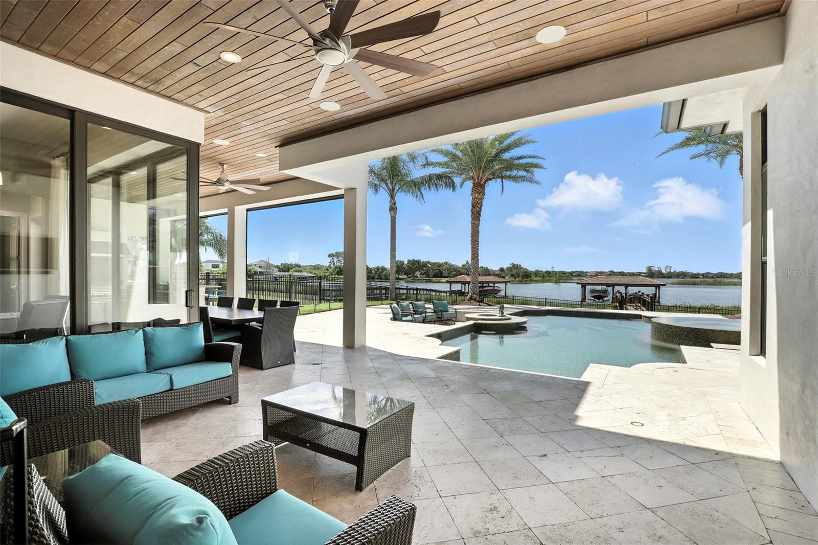CASA DEL LAGO REP - Residential