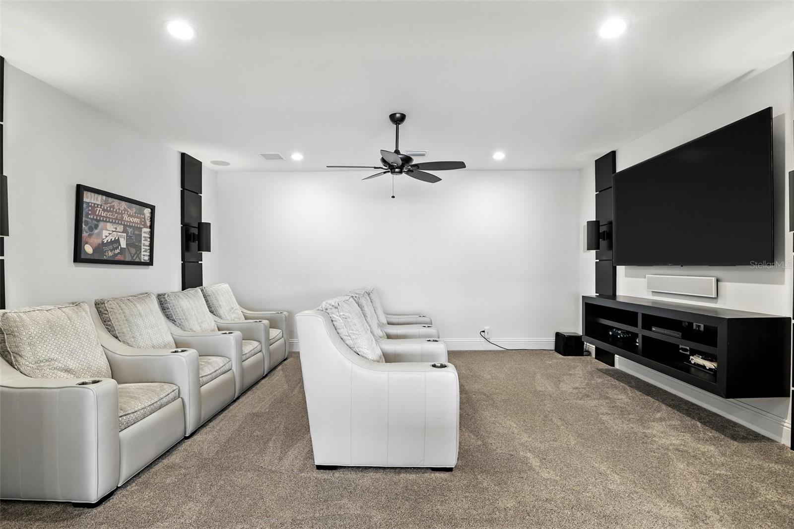 CASA DEL LAGO REP - Residential
