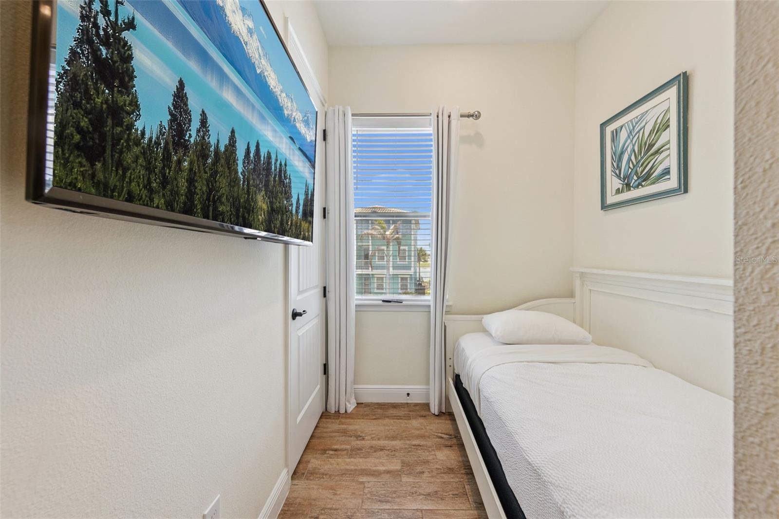 ROLLING OAKS PH 6 - Residential