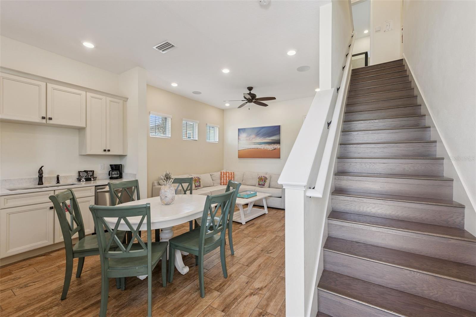 ROLLING OAKS PH 6 - Residential