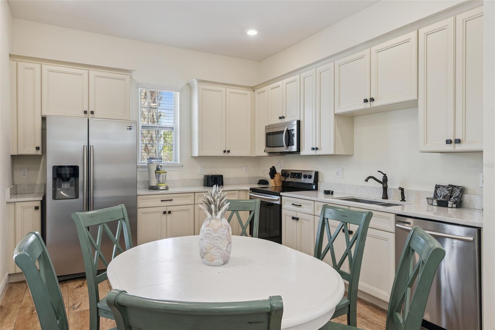 ROLLING OAKS PH 6 - Residential