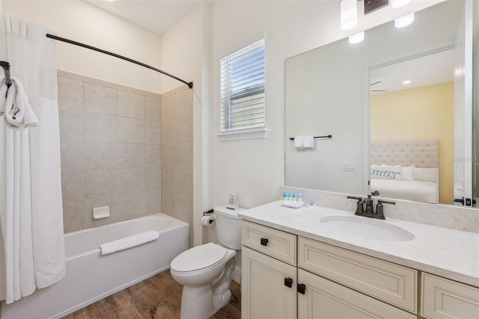 ROLLING OAKS PH 6 - Residential