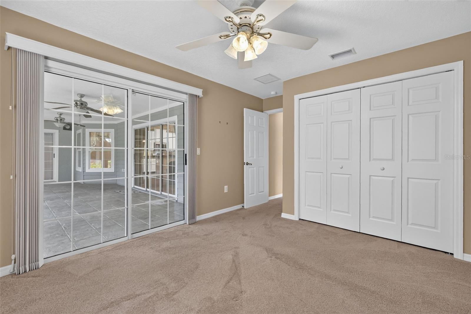 EUSTIS LAKE WOODWARD ESTATES - Residential