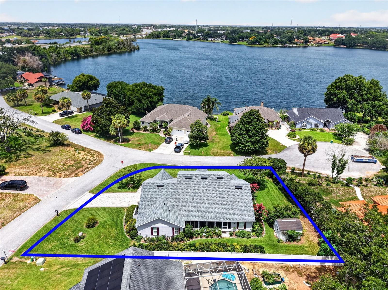 EUSTIS LAKE WOODWARD ESTATES - Residential