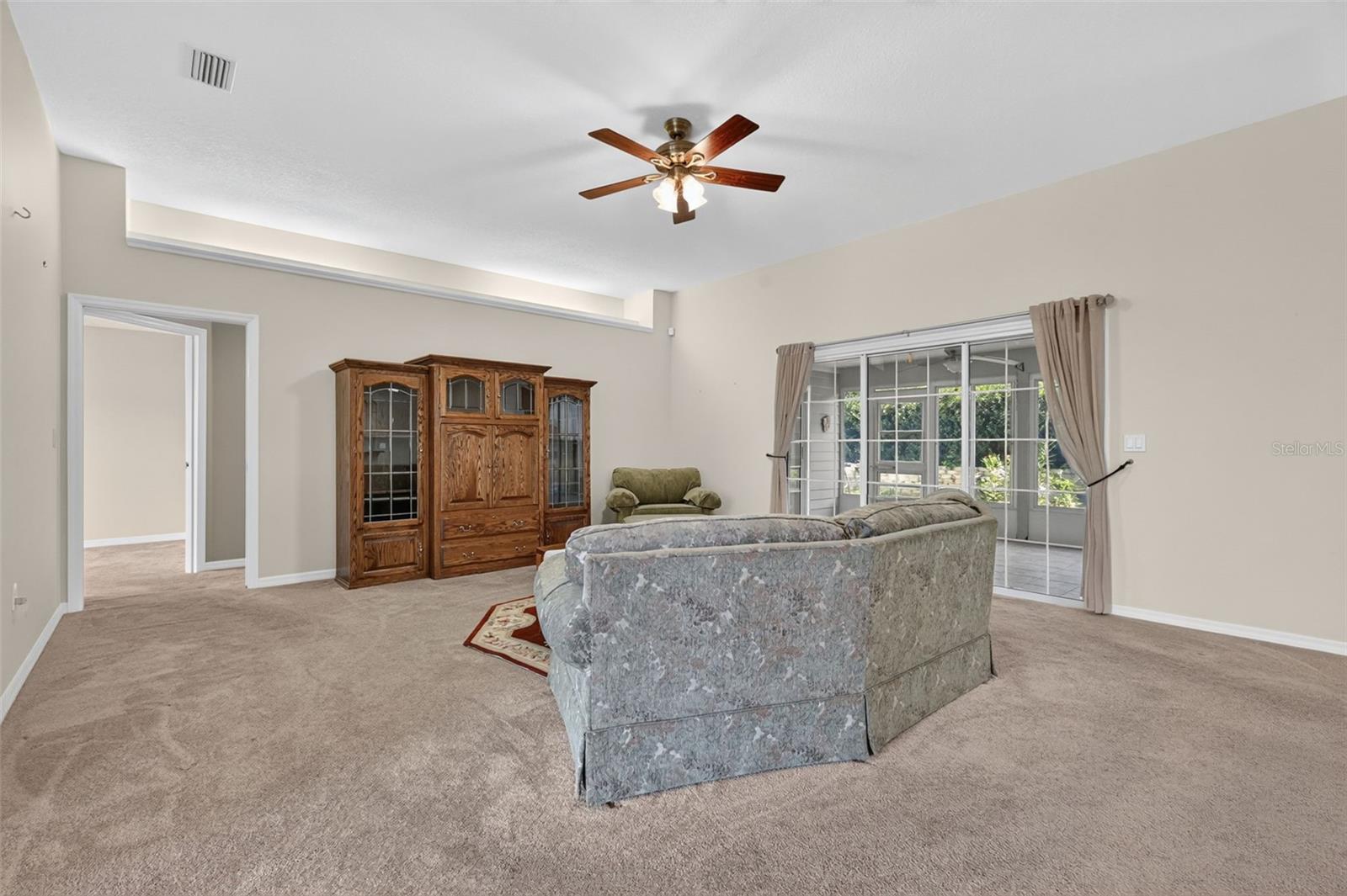 EUSTIS LAKE WOODWARD ESTATES - Residential