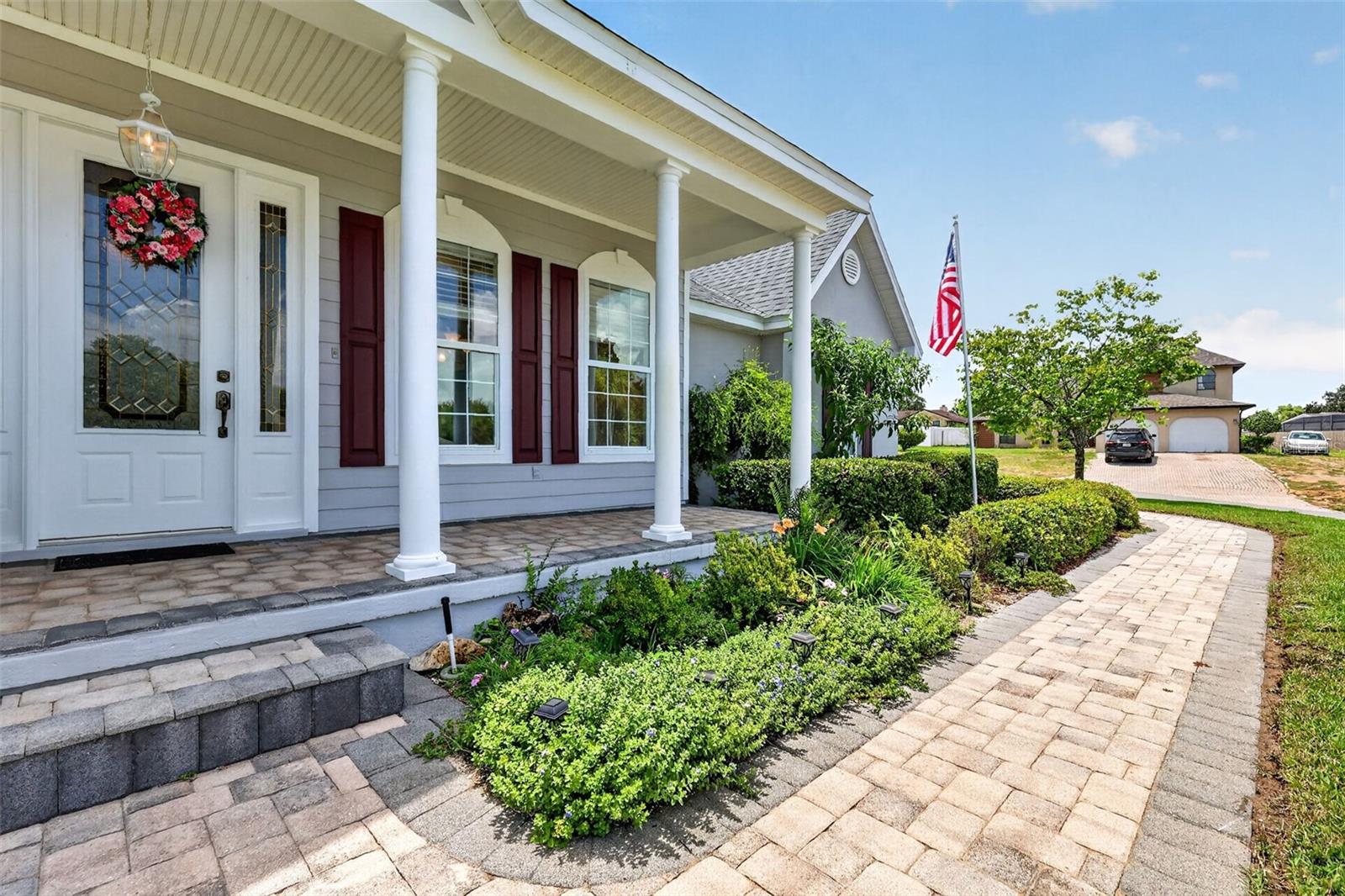 EUSTIS LAKE WOODWARD ESTATES - Residential