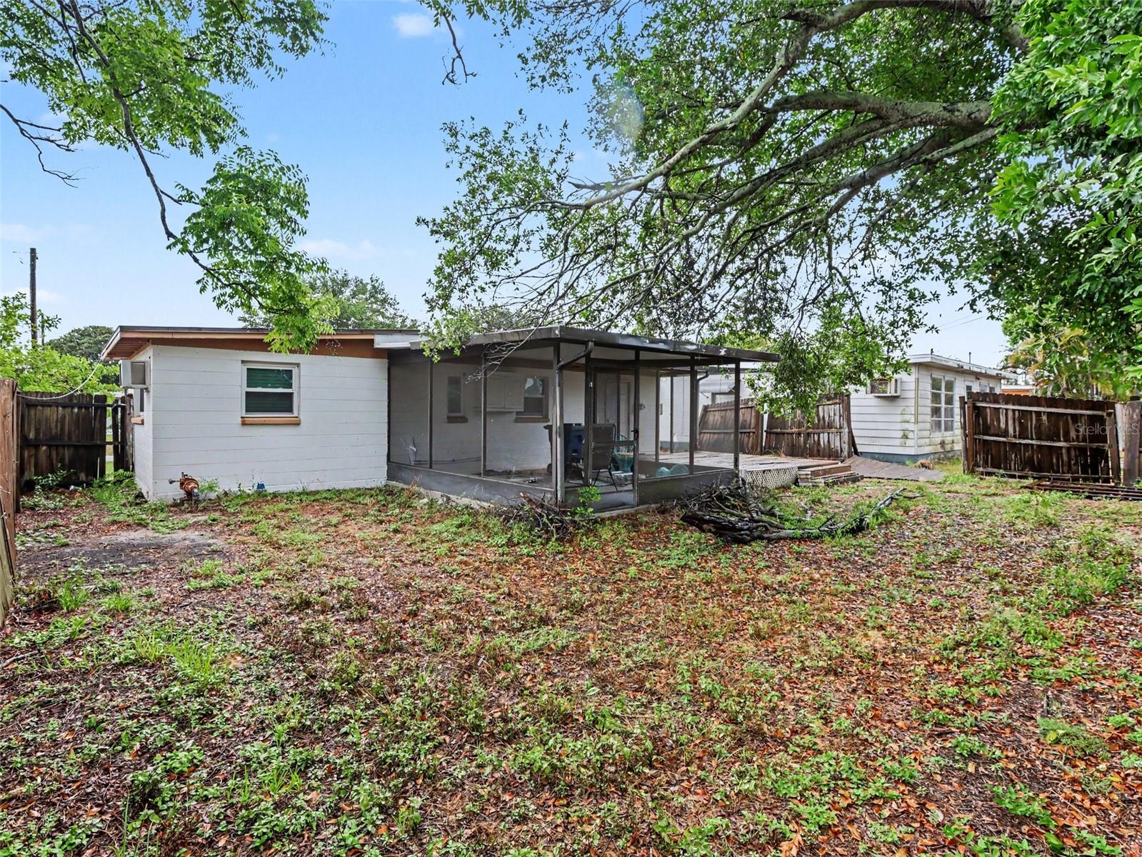 ORANGE LAKE VILLAGE - Residential