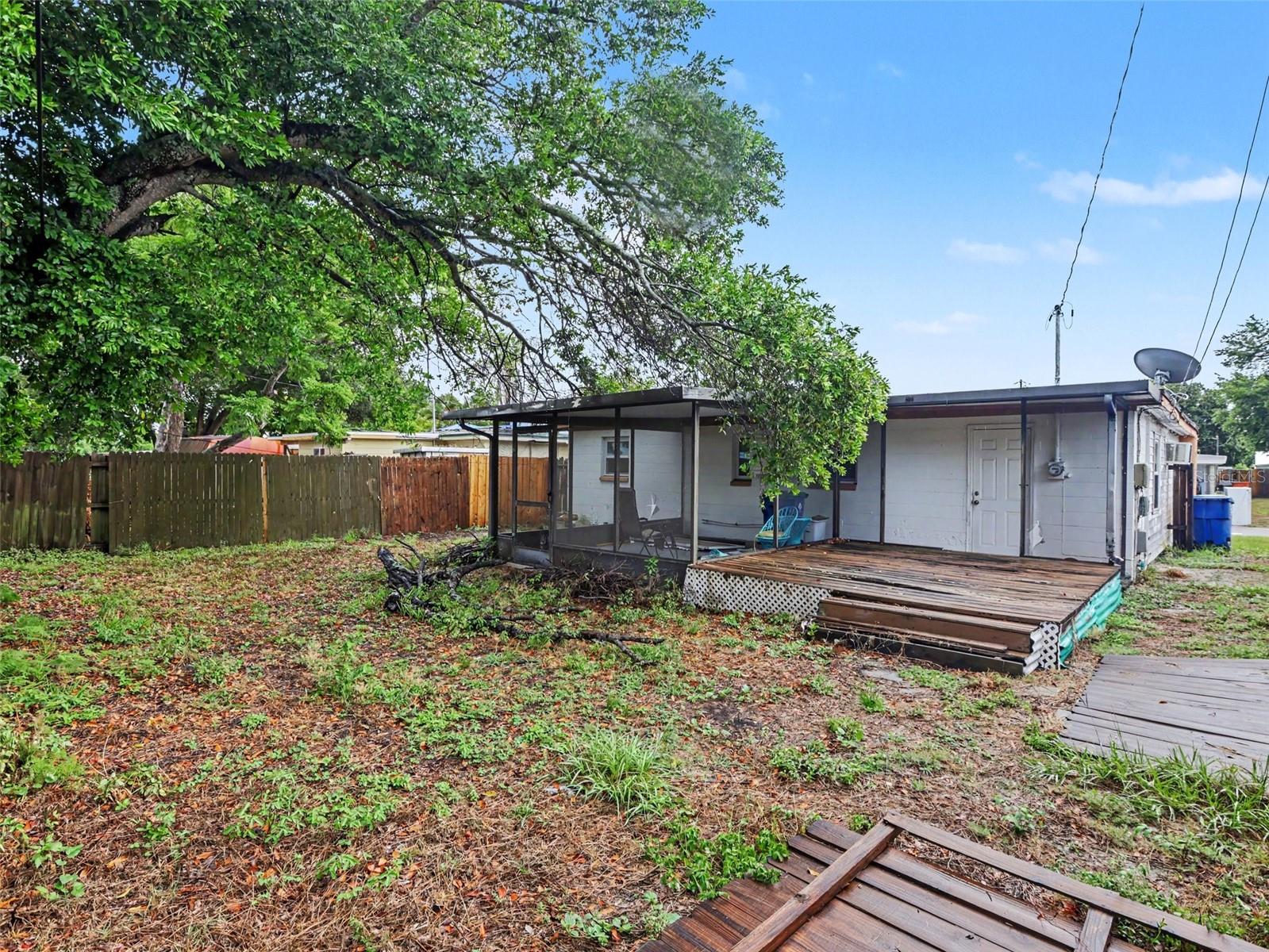 ORANGE LAKE VILLAGE - Residential