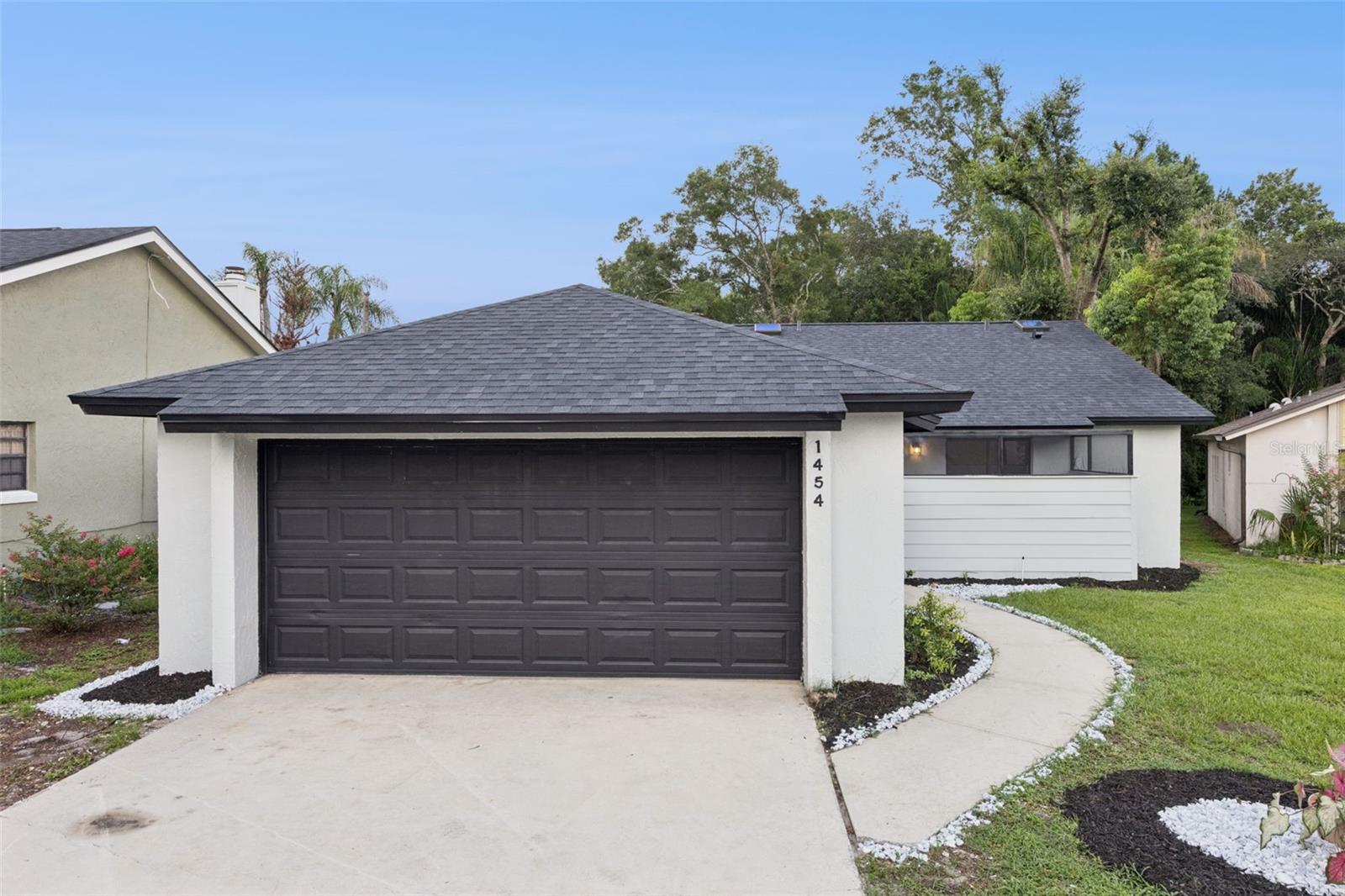 WEDGEWOOD TENNIS VILLAS - Residential