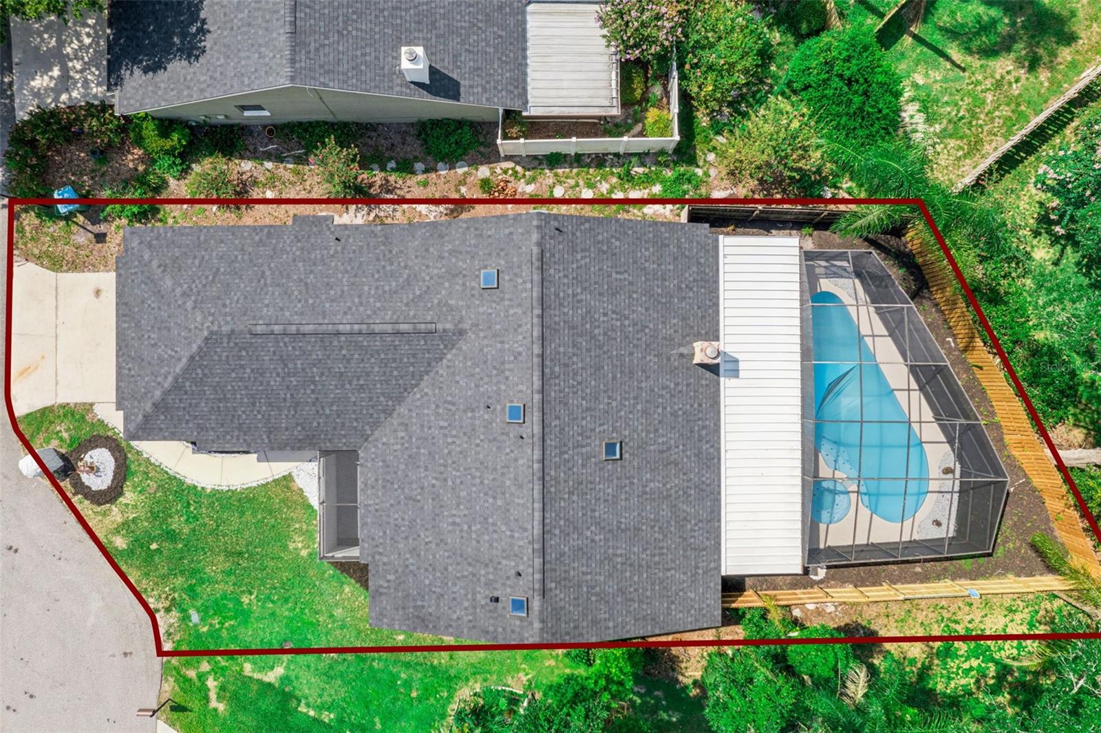 WEDGEWOOD TENNIS VILLAS - Residential