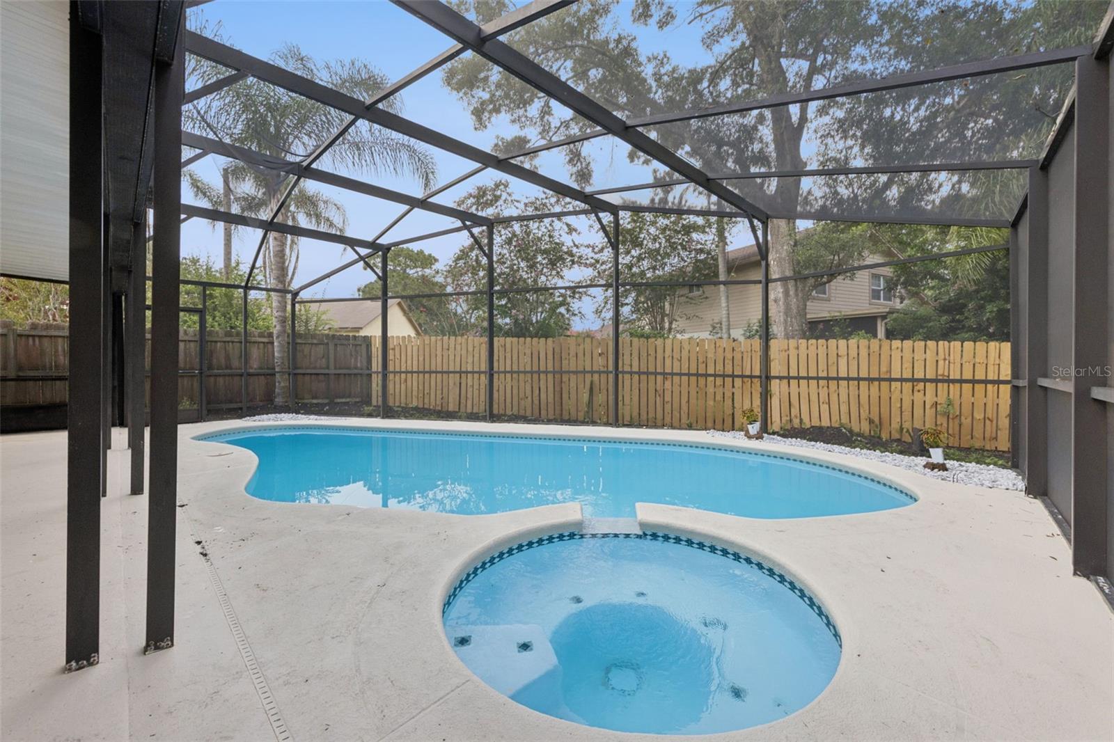 WEDGEWOOD TENNIS VILLAS - Residential