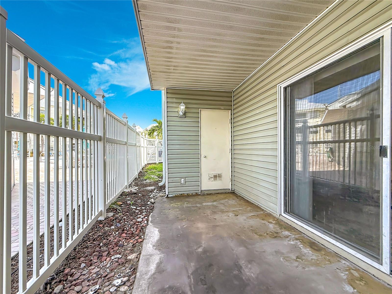 STONES THROW CONDO - Residential