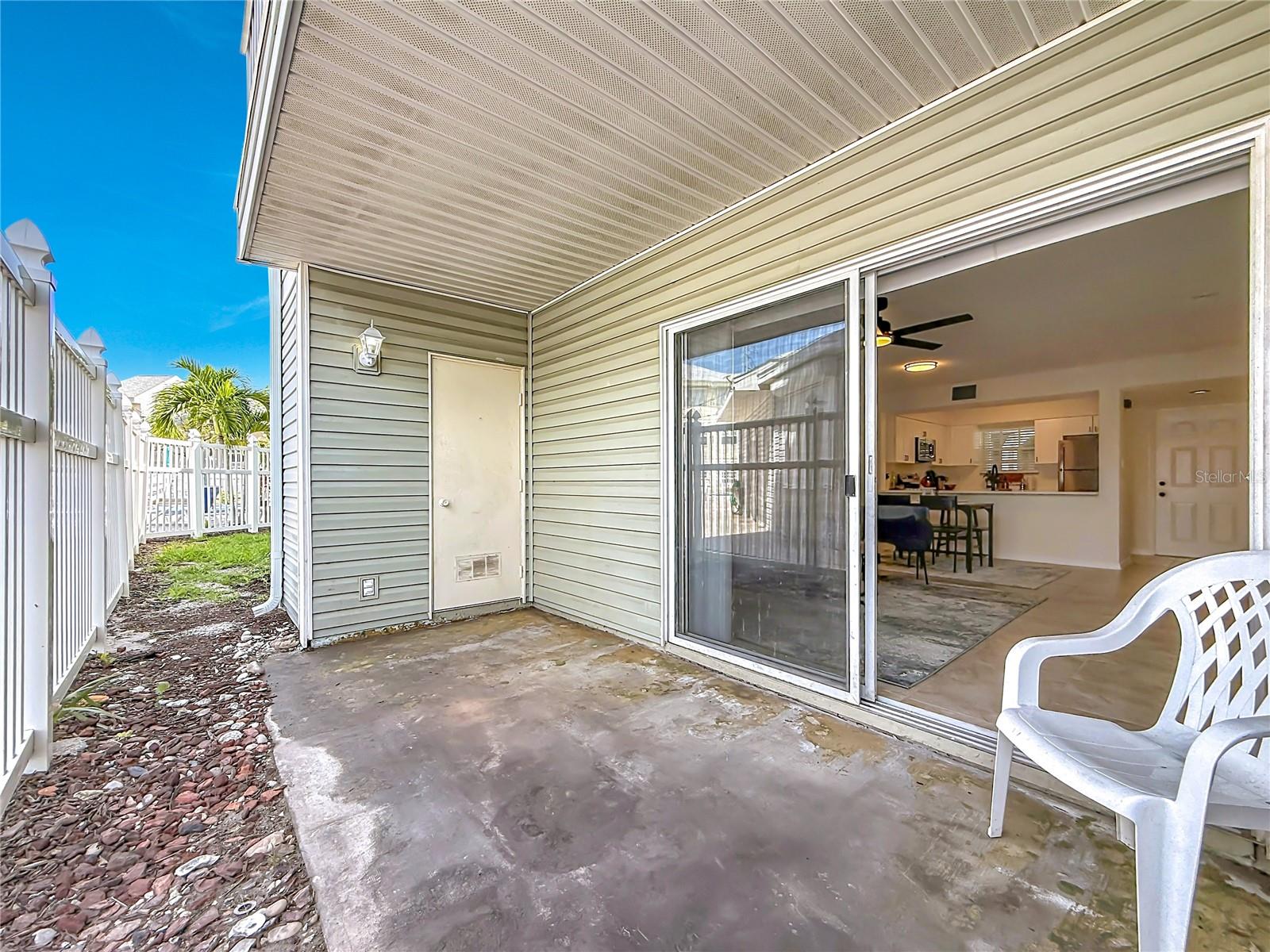 STONES THROW CONDO - Residential