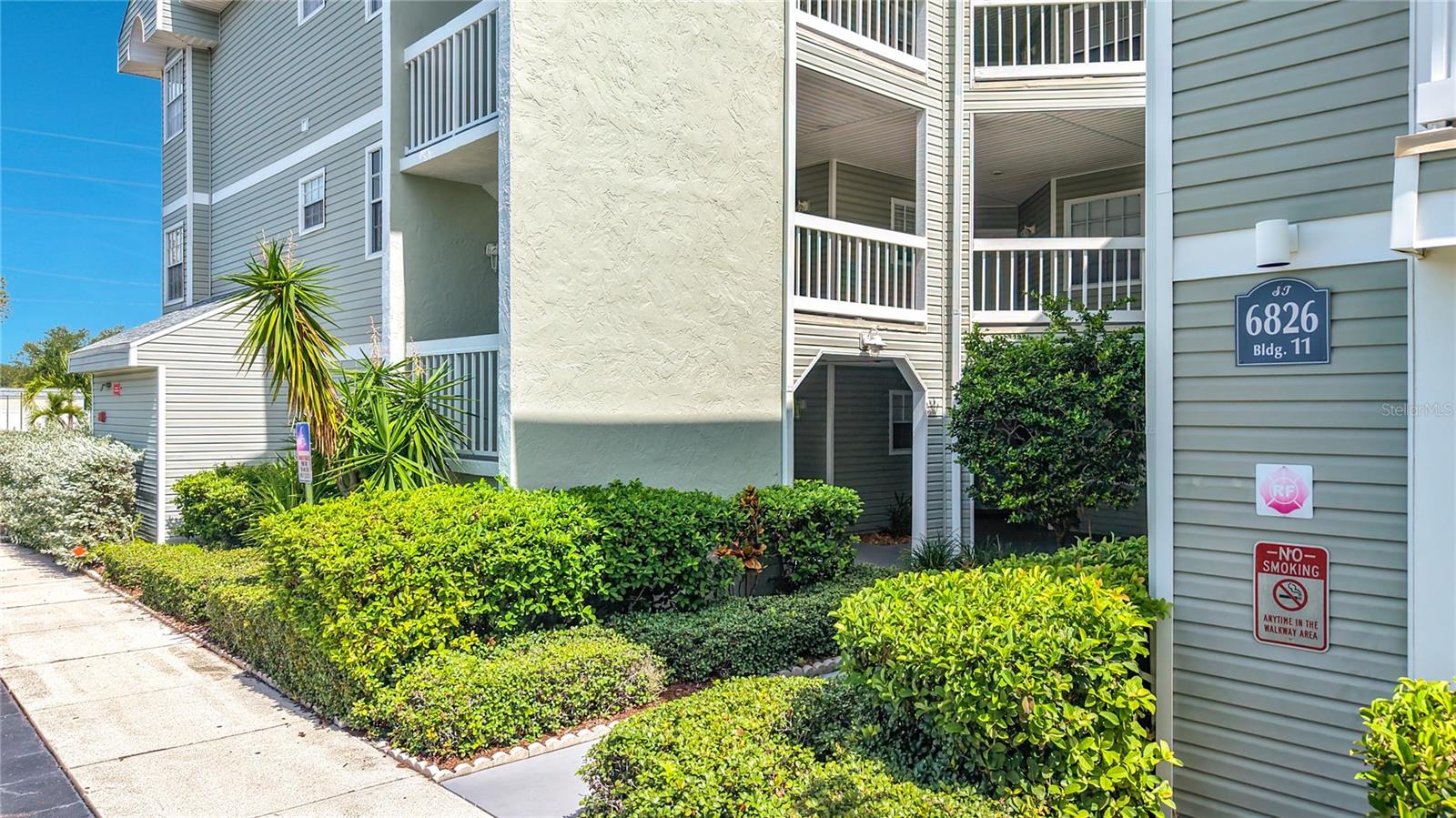 STONES THROW CONDO - Residential