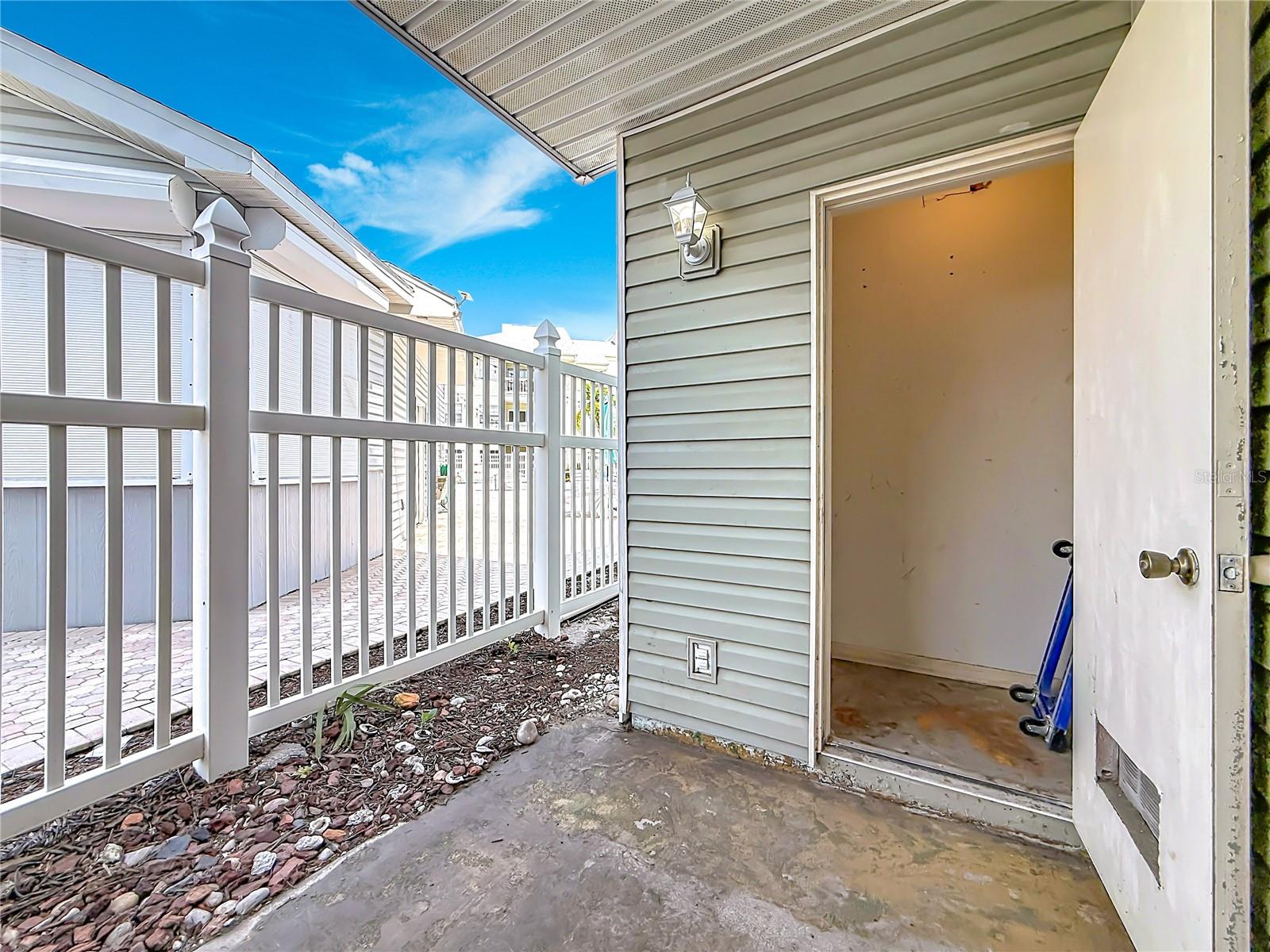 STONES THROW CONDO - Residential