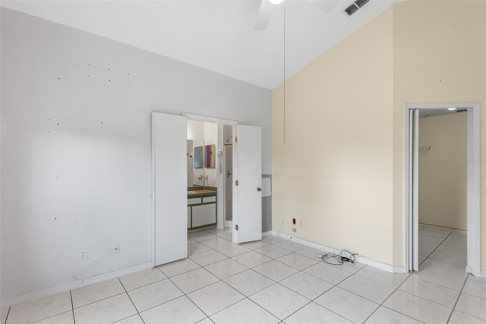 MEADOWS 2 AT BOGGY CREEK - Residential