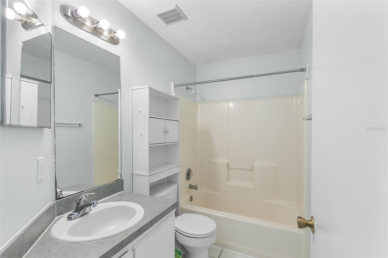 MEADOWS 2 AT BOGGY CREEK - Residential