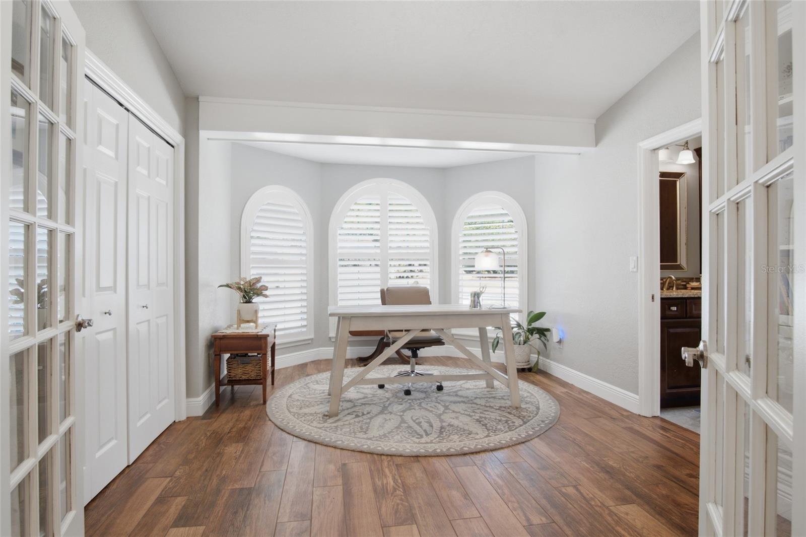 CREEKS BEND - Residential