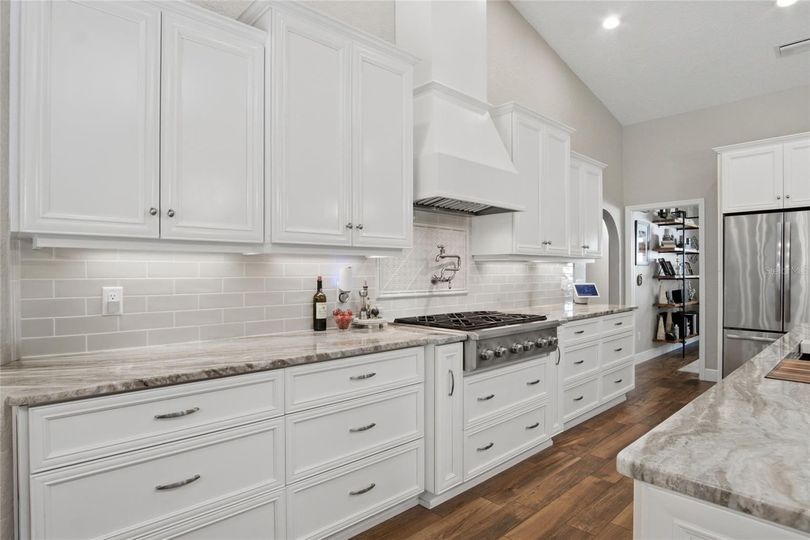 CREEKS BEND - Residential