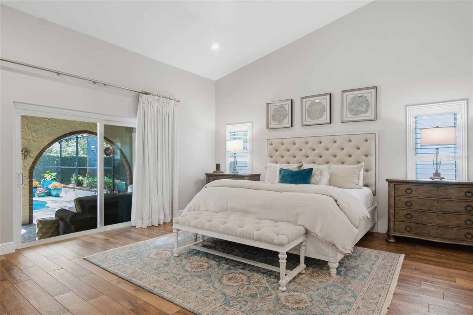 CREEKS BEND - Residential