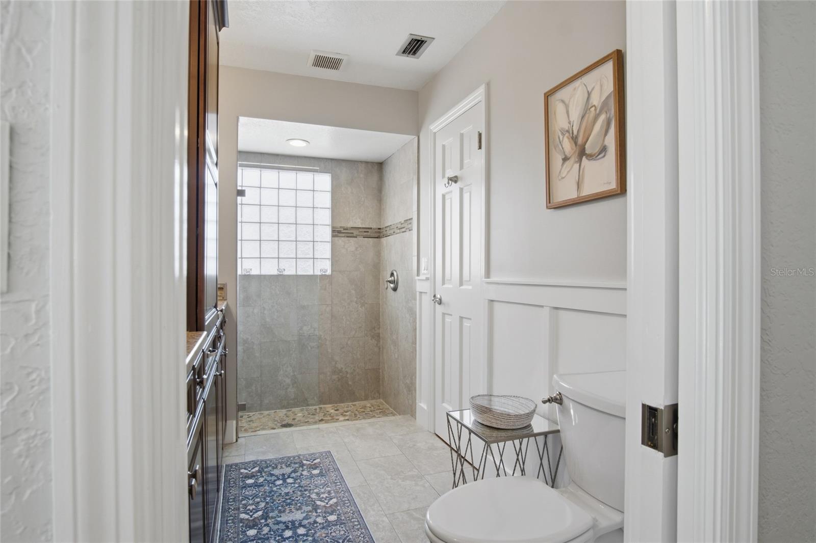 CREEKS BEND - Residential