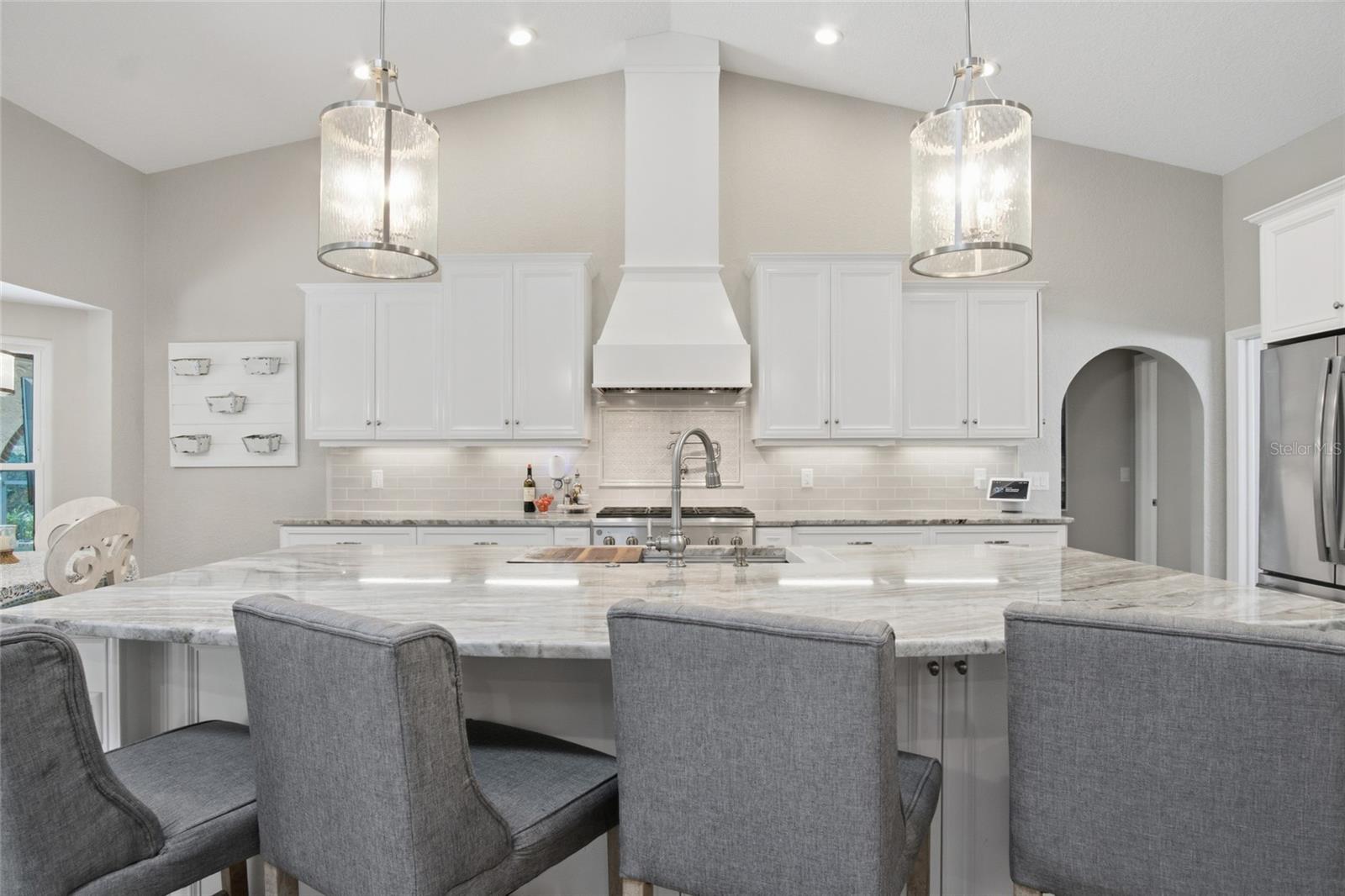 CREEKS BEND - Residential