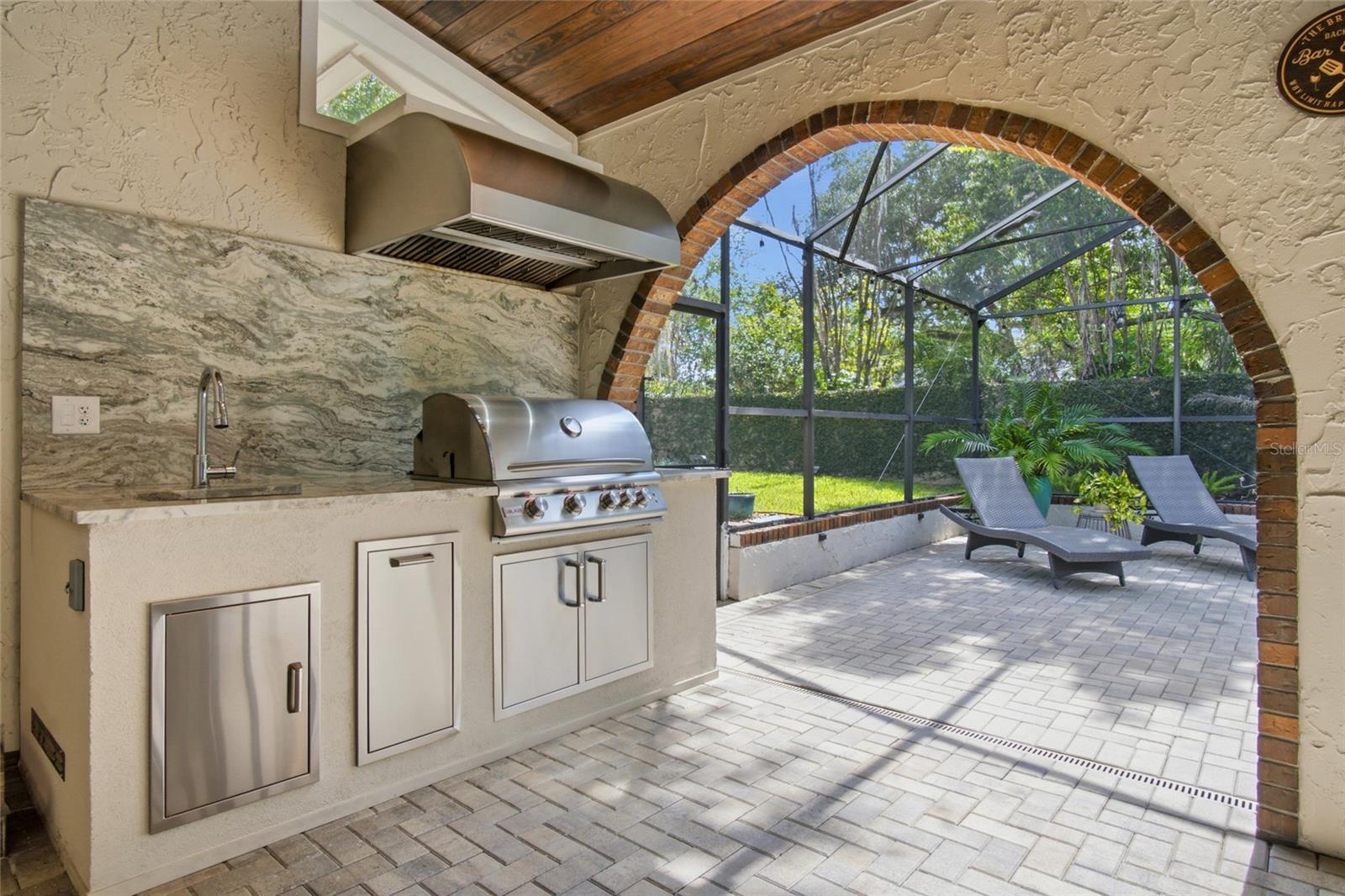 CREEKS BEND - Residential