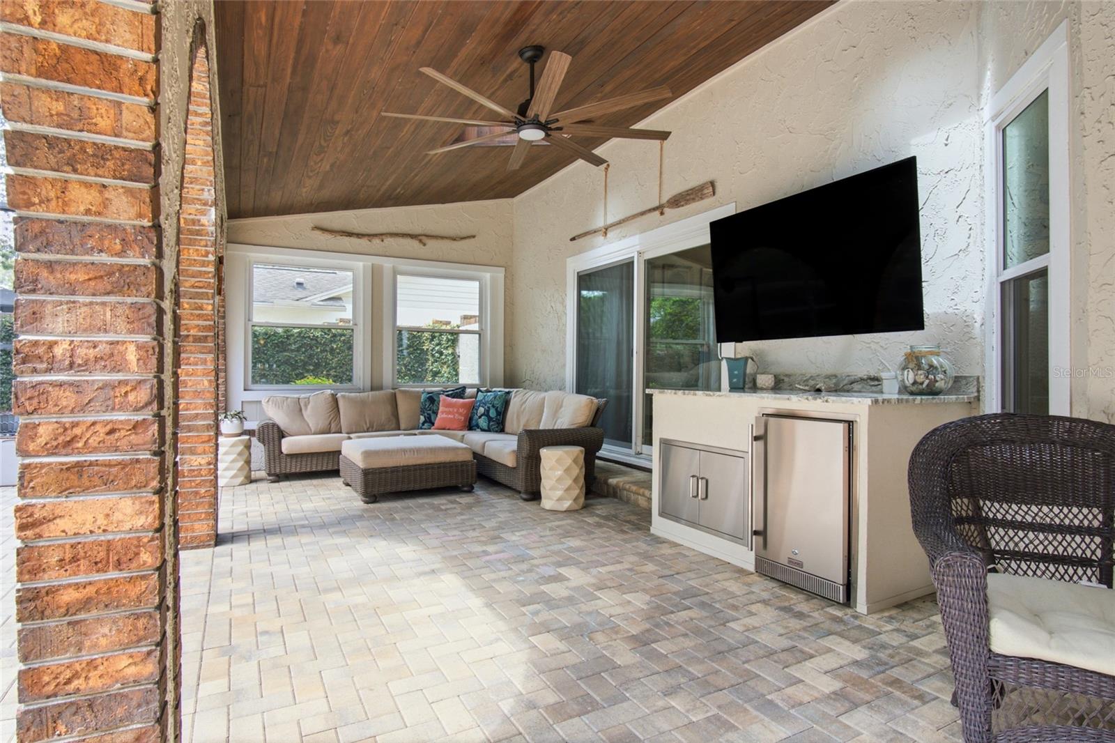 CREEKS BEND - Residential