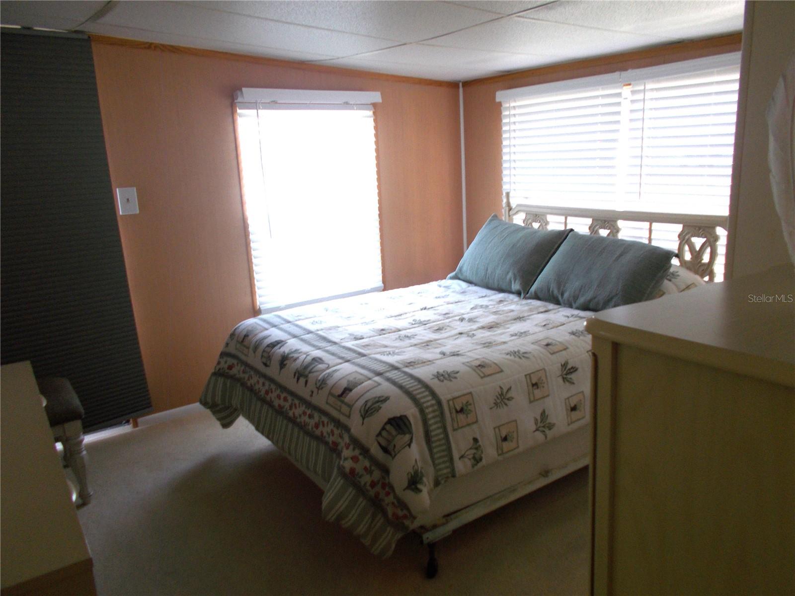 HOLIDAY PARK - Residential