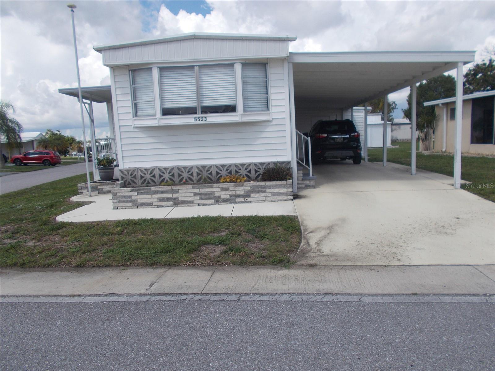 HOLIDAY PARK - Residential