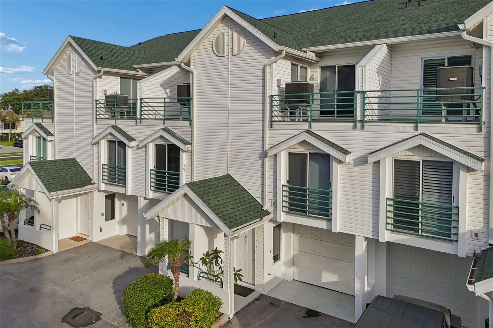 CUTTER COVE CONDO - Residential