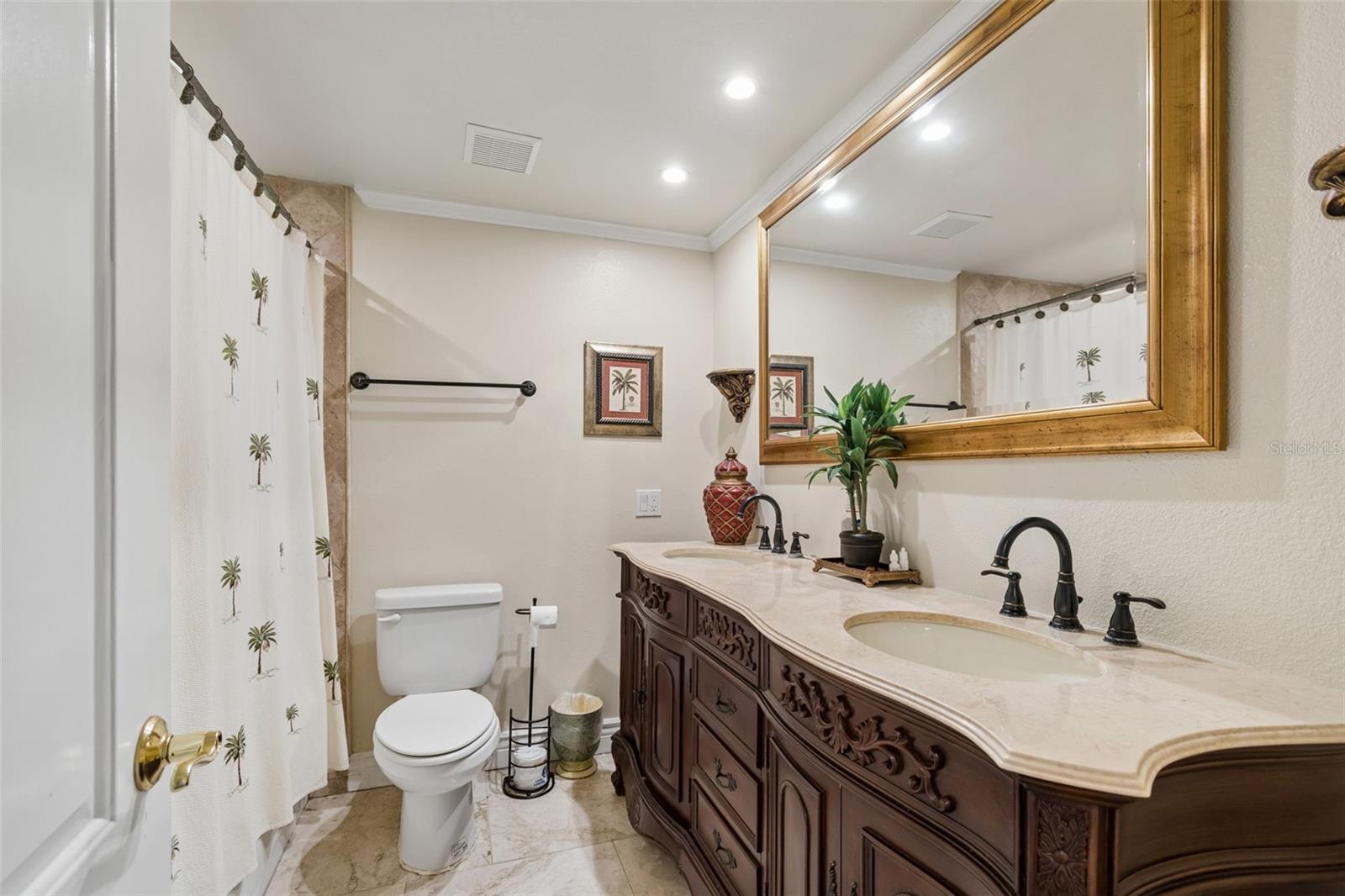 CUTTER COVE CONDO - Residential