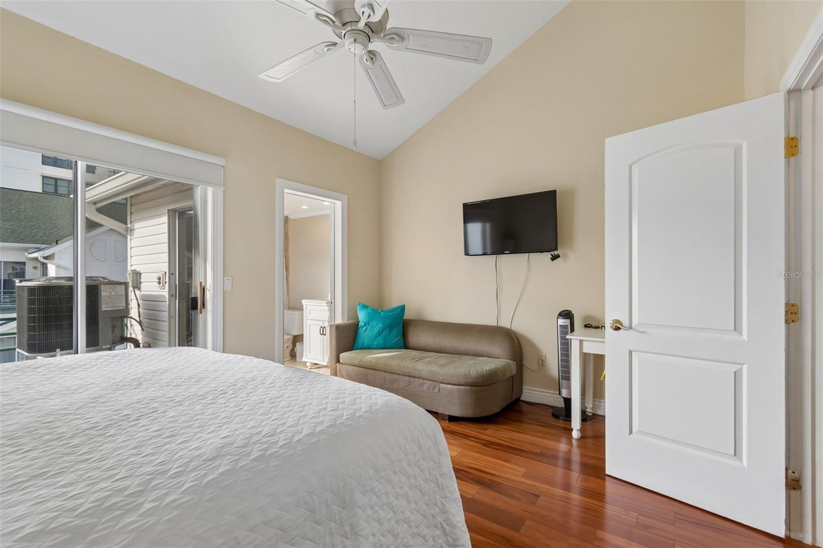 CUTTER COVE CONDO - Residential