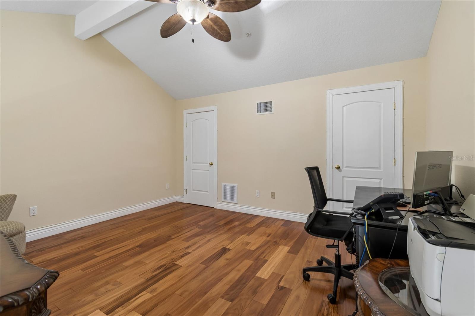CUTTER COVE CONDO - Residential
