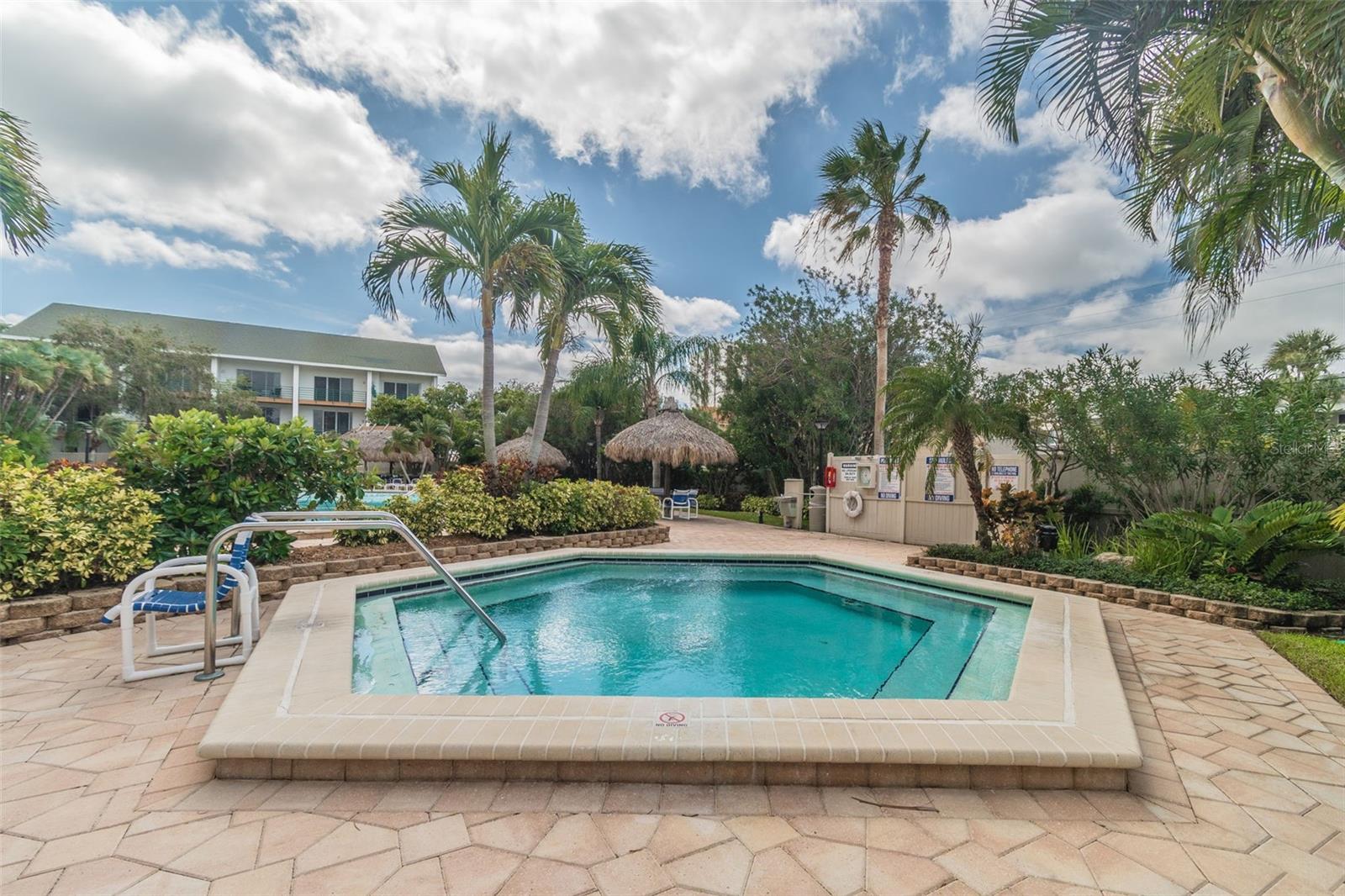 CUTTER COVE CONDO - Residential