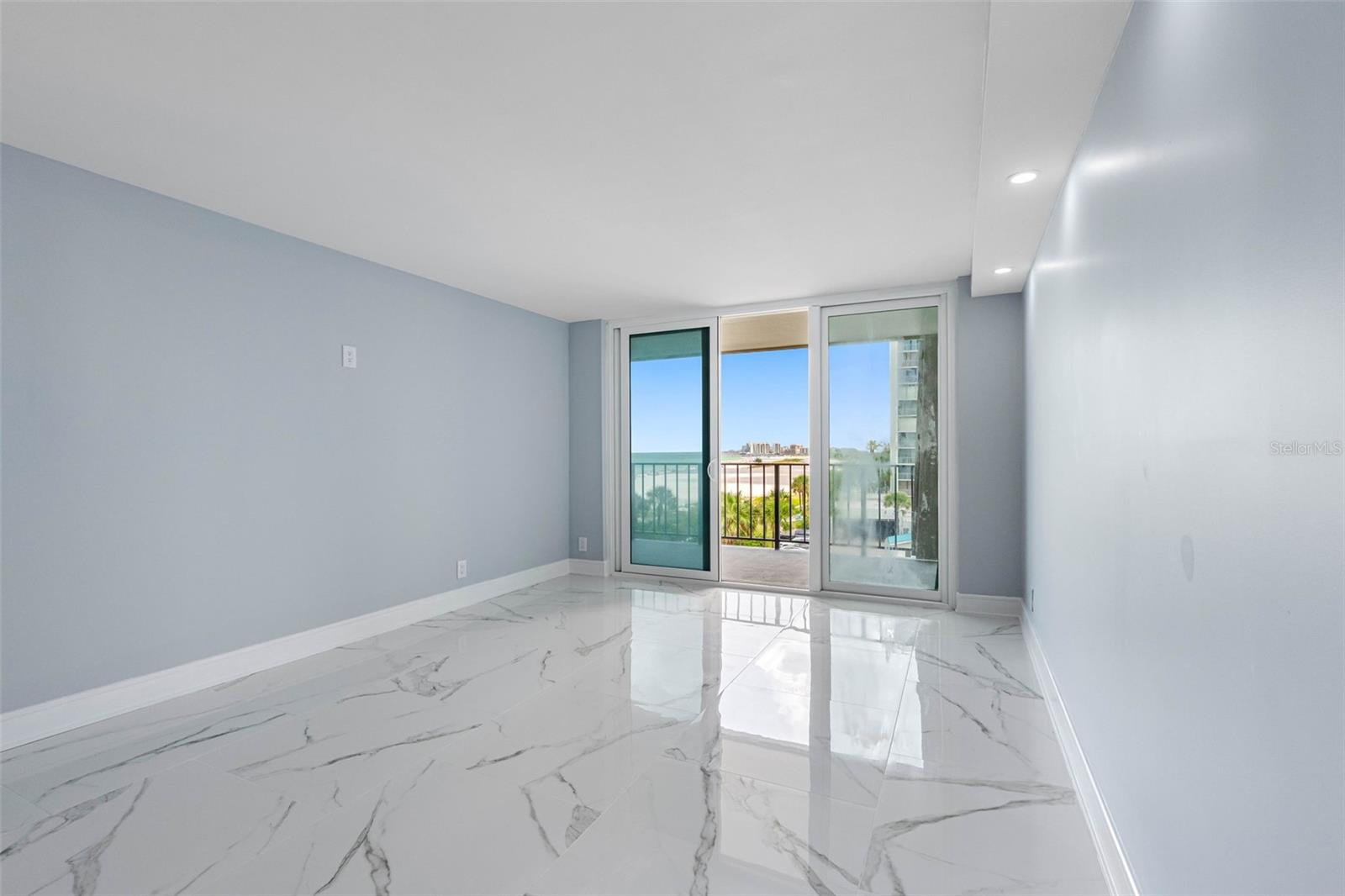 SAND KEY CONDO-SOUTH BEACH 1 - Residential