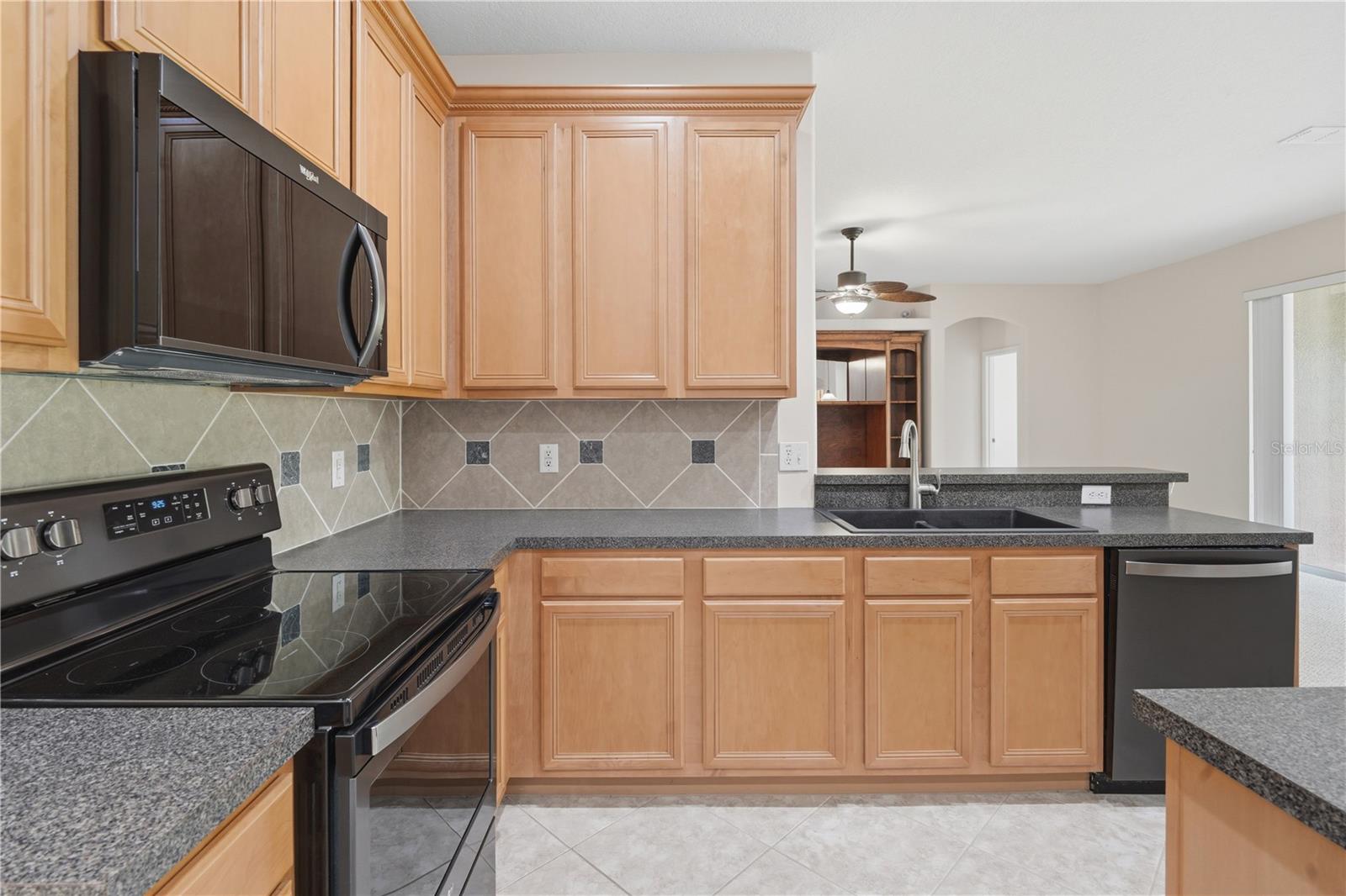 ROCK SPRINGS RIDGE - Residential