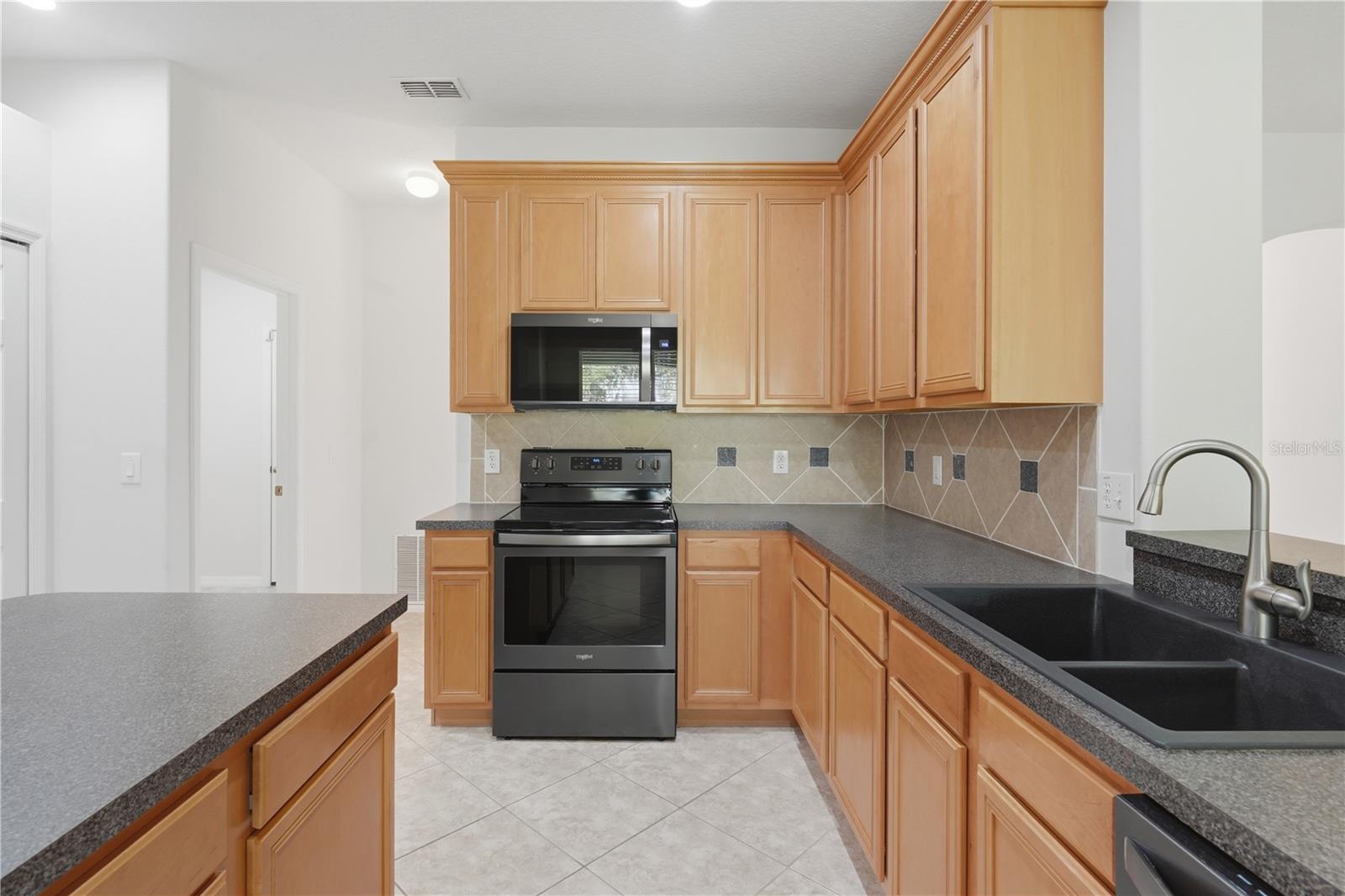 ROCK SPRINGS RIDGE - Residential