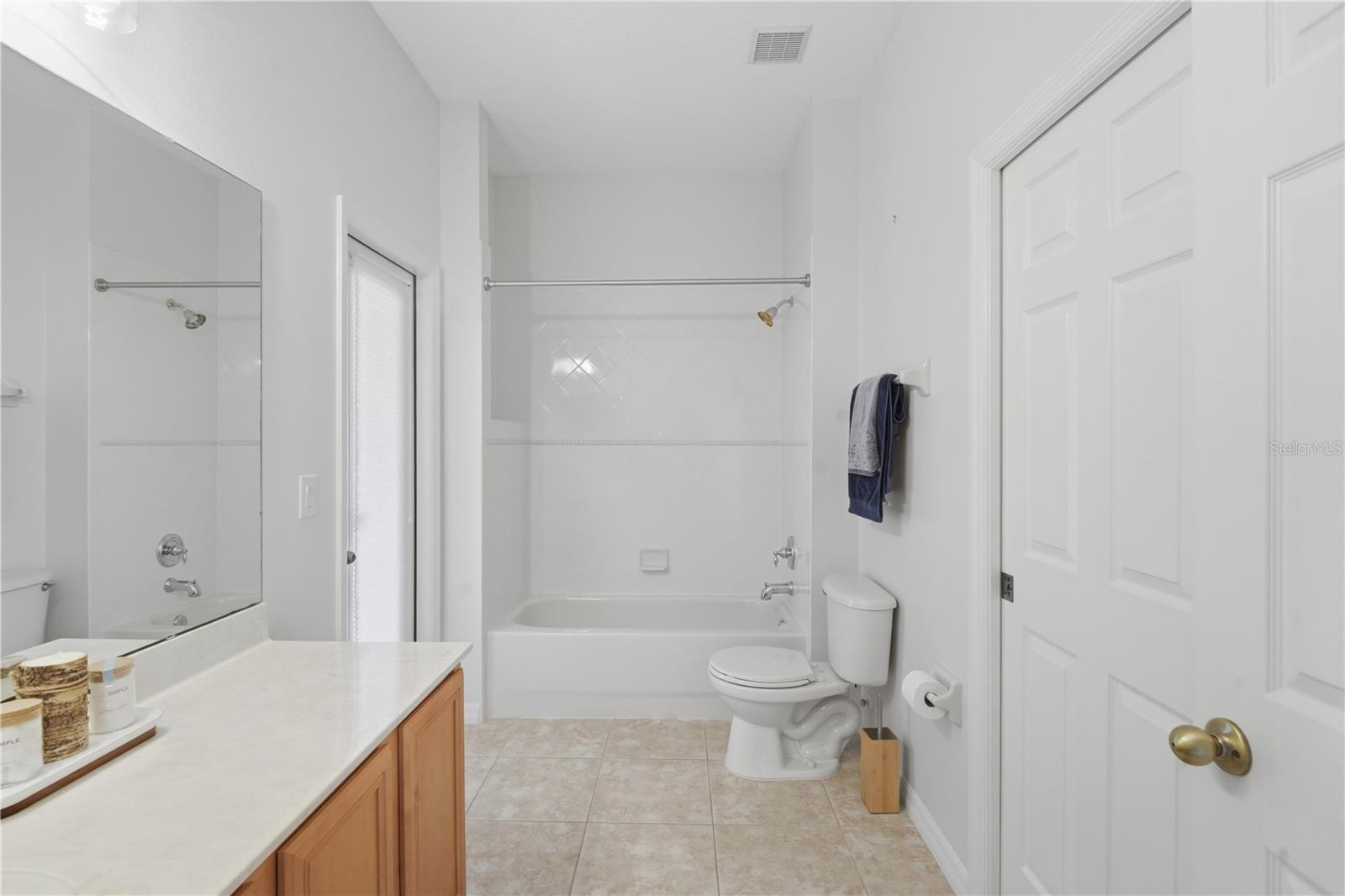 ROCK SPRINGS RIDGE - Residential