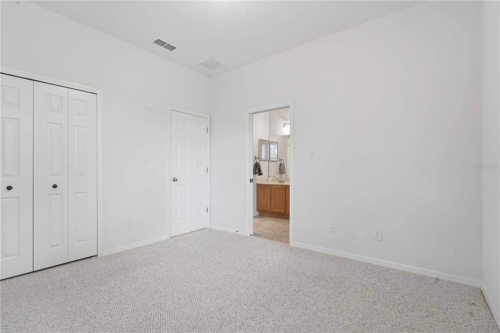 ROCK SPRINGS RIDGE - Residential