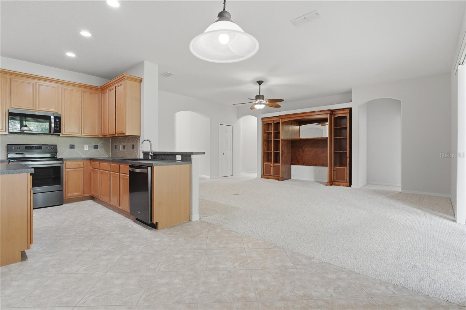 ROCK SPRINGS RIDGE - Residential