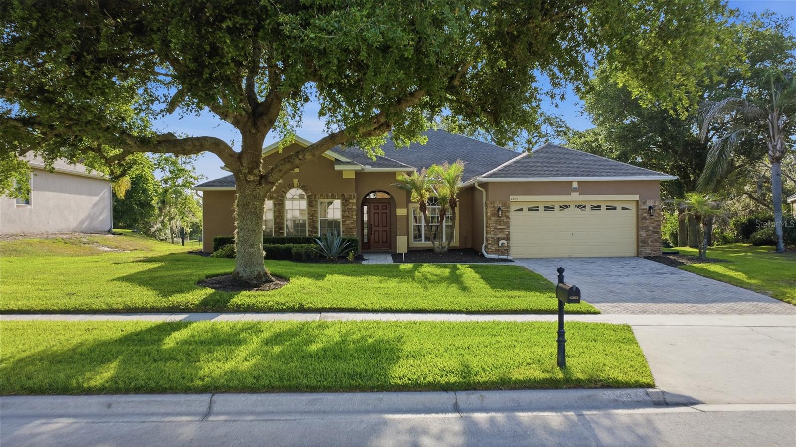 ROCK SPRINGS RIDGE - Residential
