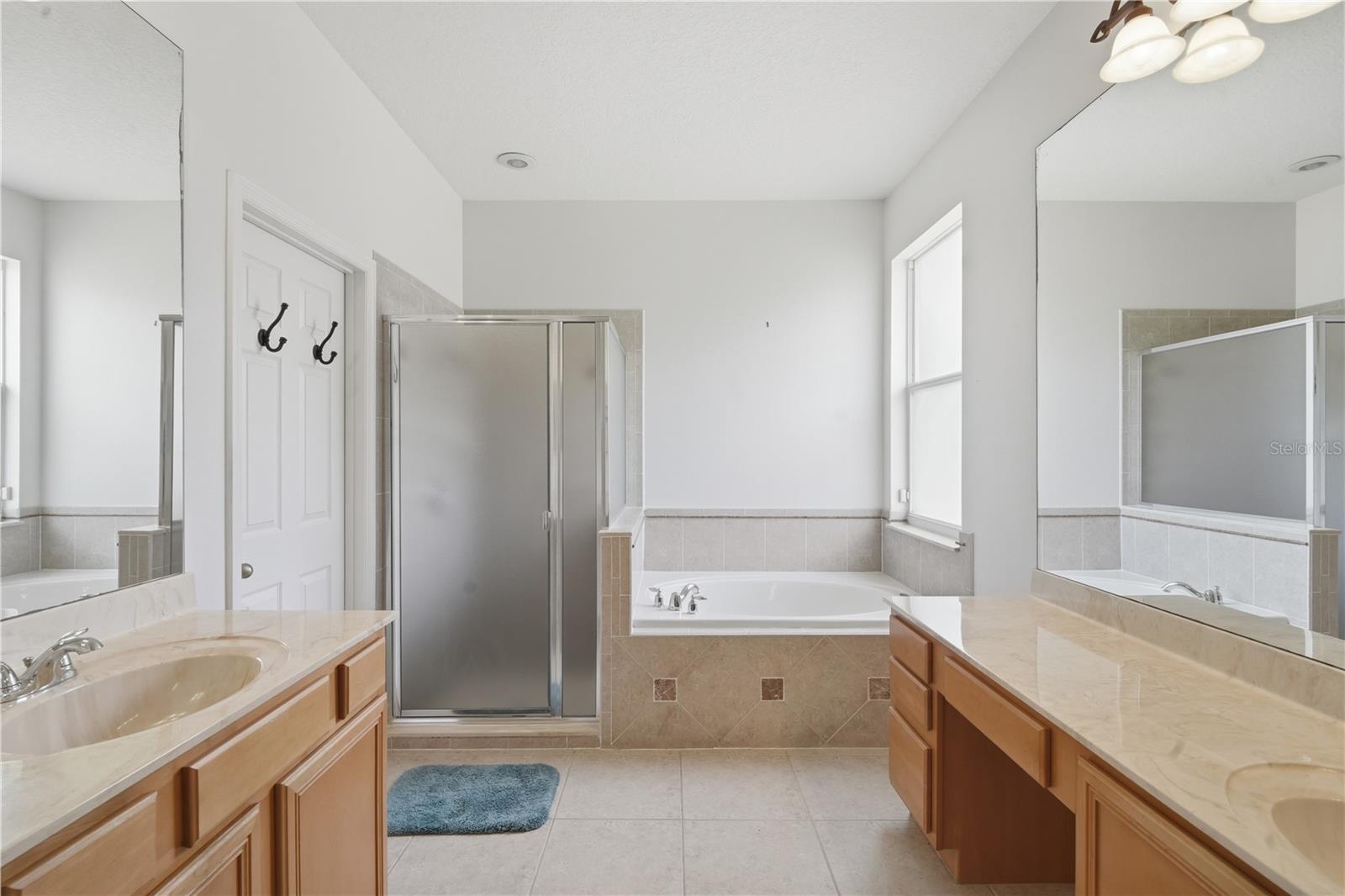 ROCK SPRINGS RIDGE - Residential