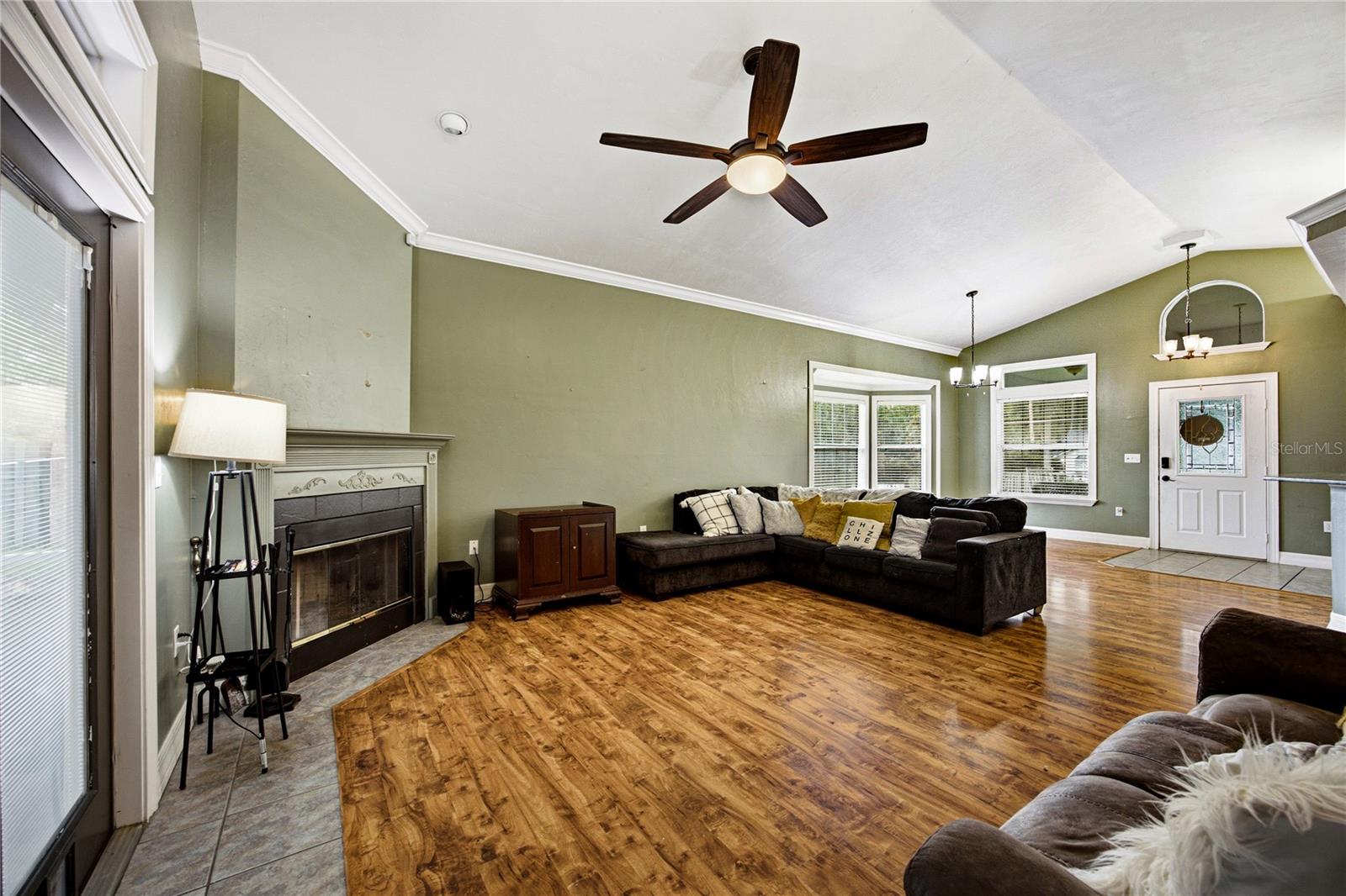 THE RETREAT FLETCHERS MILL PH II - Residential Lease