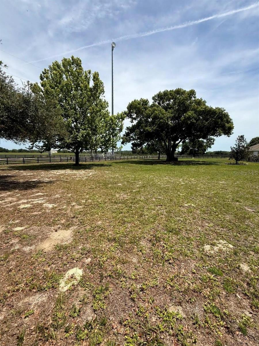ACREAGE & UNREC - Residential