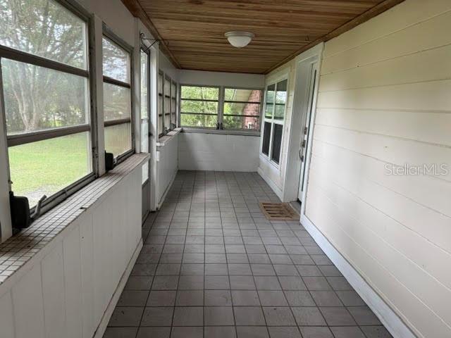 EAST KENTUCKY OAKS - Residential