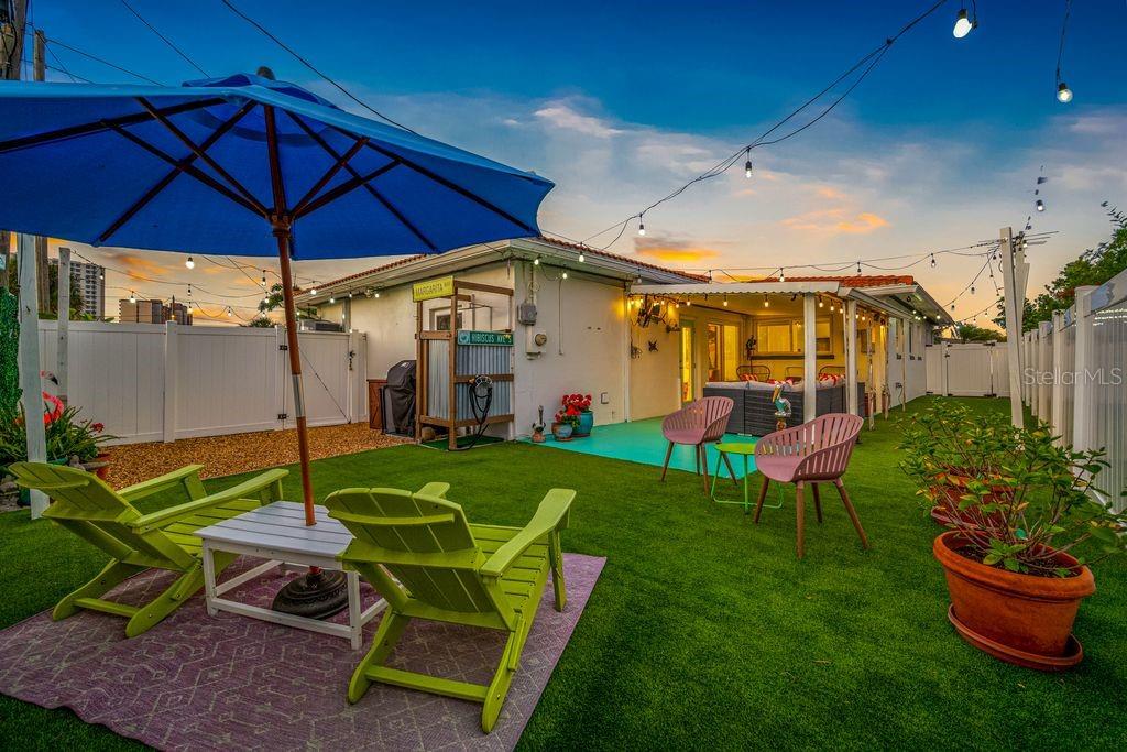 PASADENA SHORES - Residential
