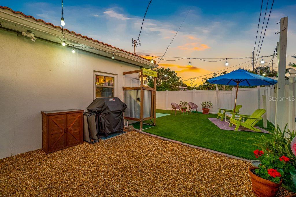 PASADENA SHORES - Residential