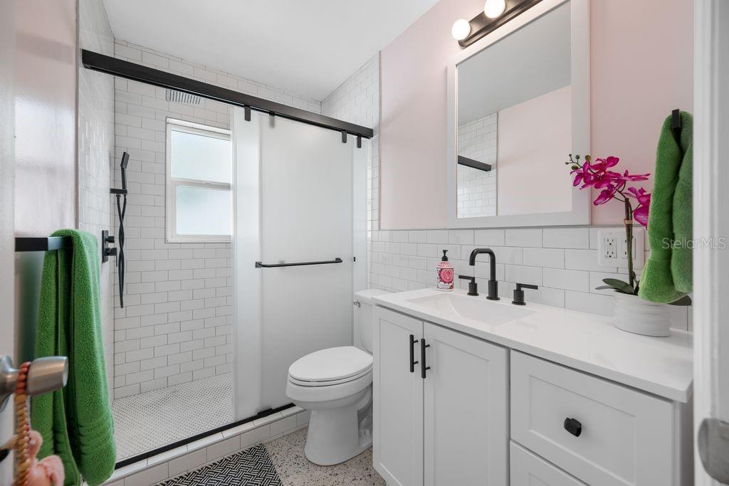 PASADENA SHORES - Residential